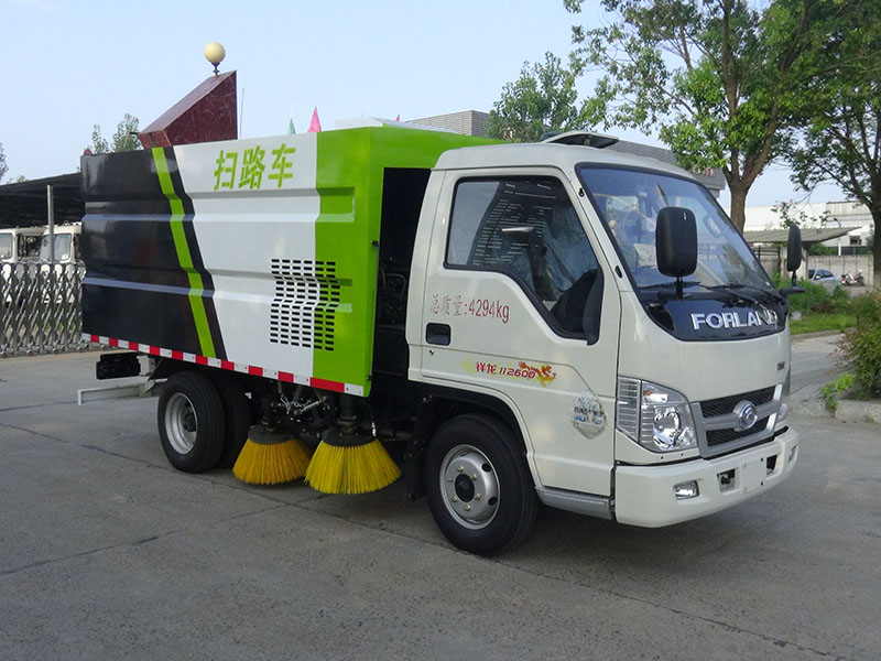 福田2600mm扫路蓝颜gtv

